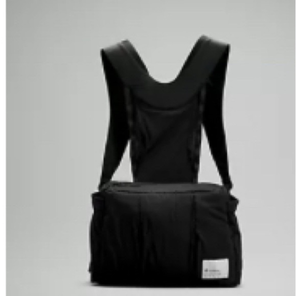 Black Minimalist Backpack with Adjustable Straps